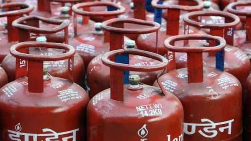 Government cracks down on LPG supply: 350+ notices, 3,000 raids, and 1,500 cylinders seized