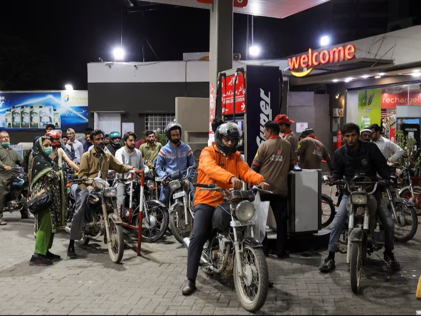 Pakistan’s Petrol Price Surge: A Crisis Next Door, An Opportunity for India