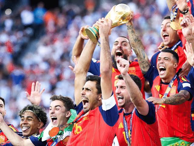Reign of Spain Begins: La Roja Crushes Argentina 1-0 in Extra-Time Thriller to Crown Themselves World Champions!