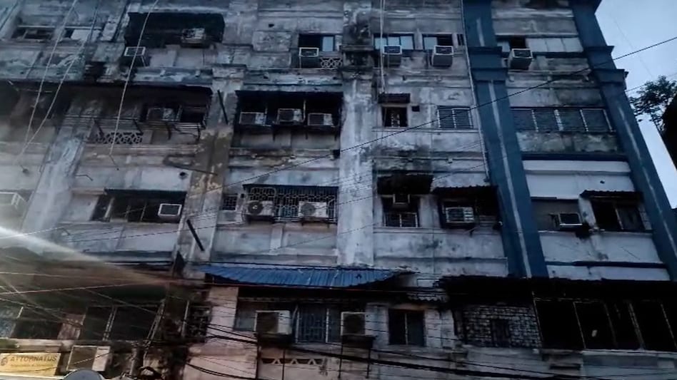 Severe Fire at Kolkata Hotel Leaves 9 Bangladeshi Nationals Dead and Several Injured