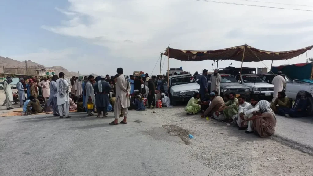 Pakistani Airstrikes in Surab District of Balochistan Result in Over 30 Civilian Casualties